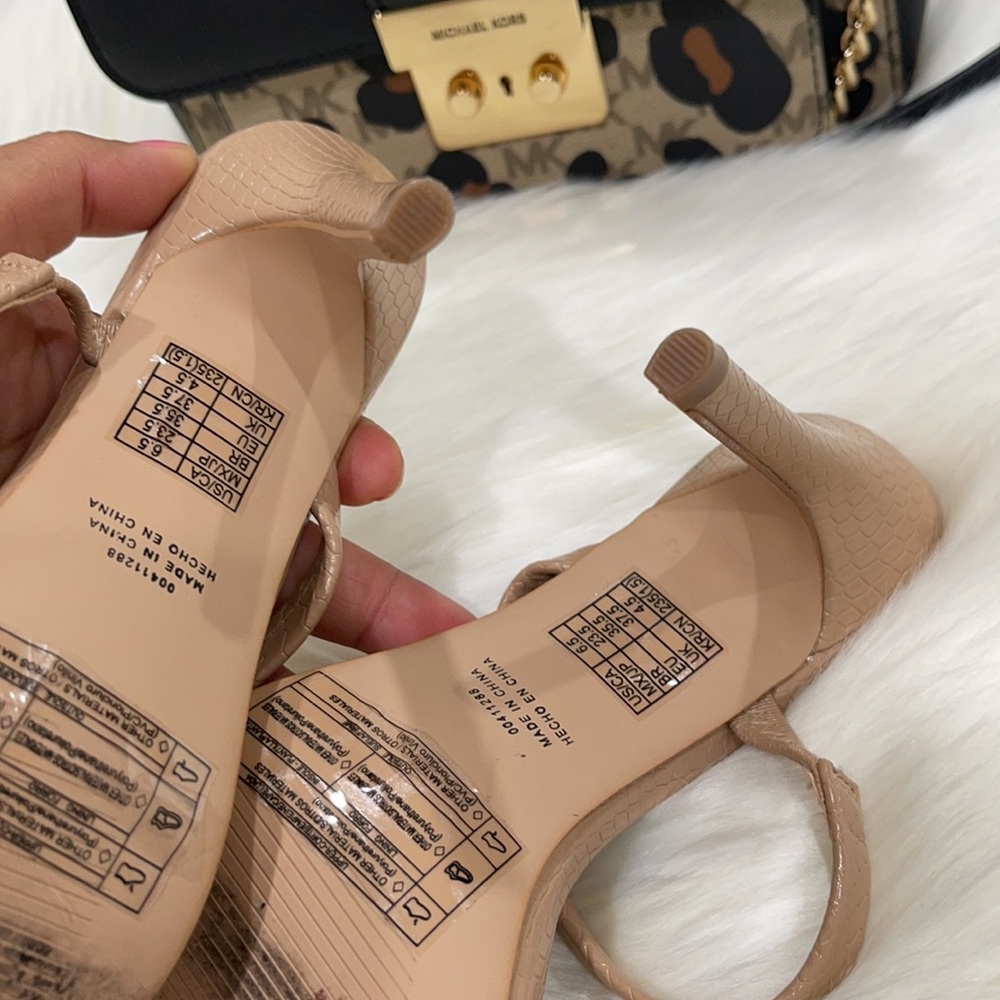 💜FOREVER 21 SHOES💜 - Picture 12 of 12